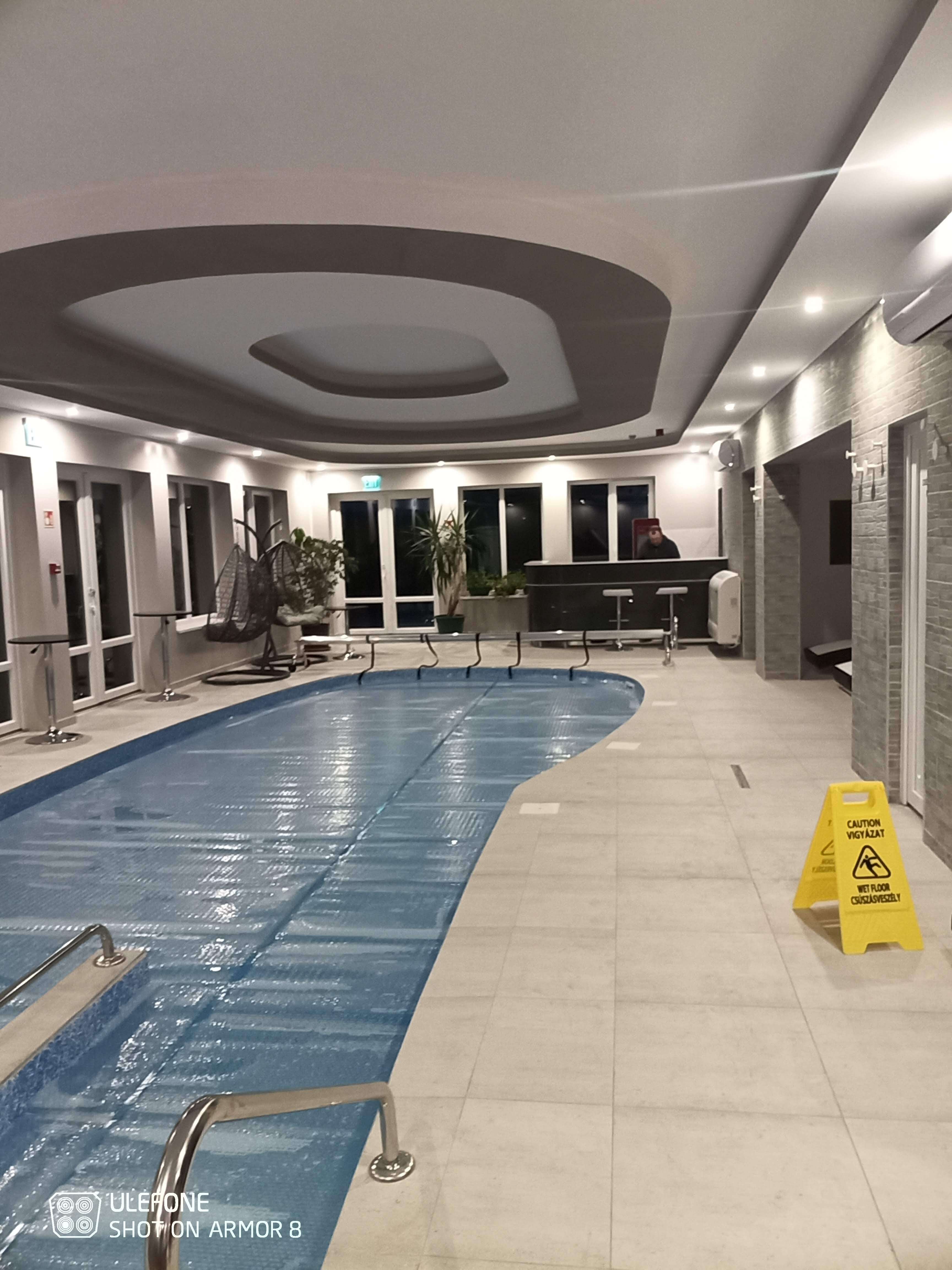 medence miskolc